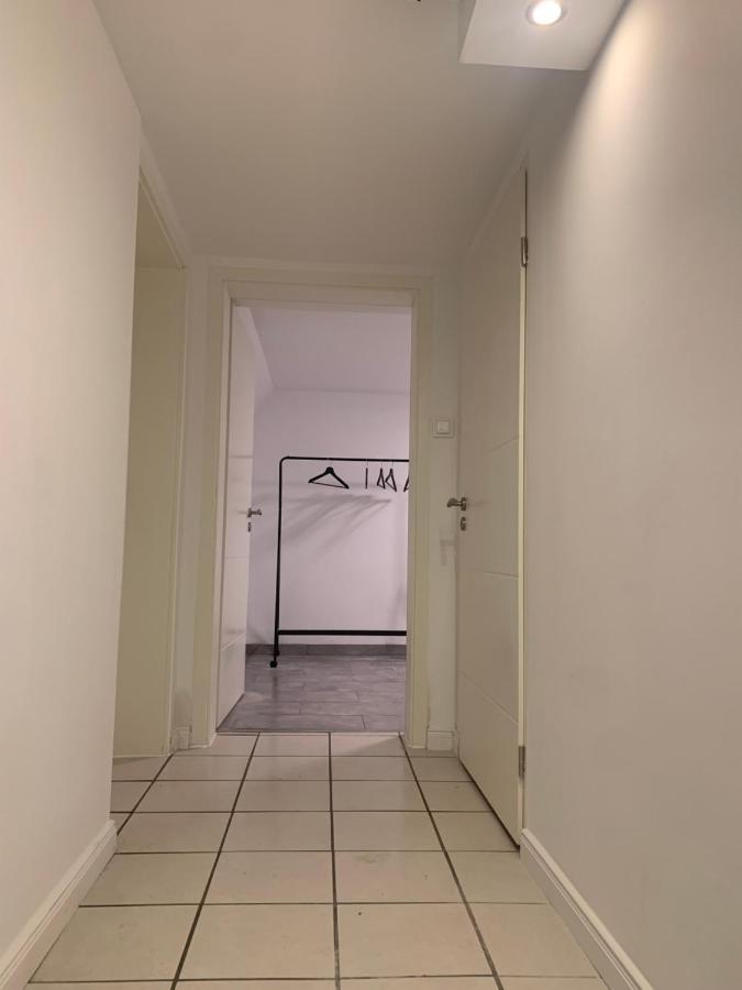 Nice Calm Souterrain Appertment In Ratingen Bagian luar foto